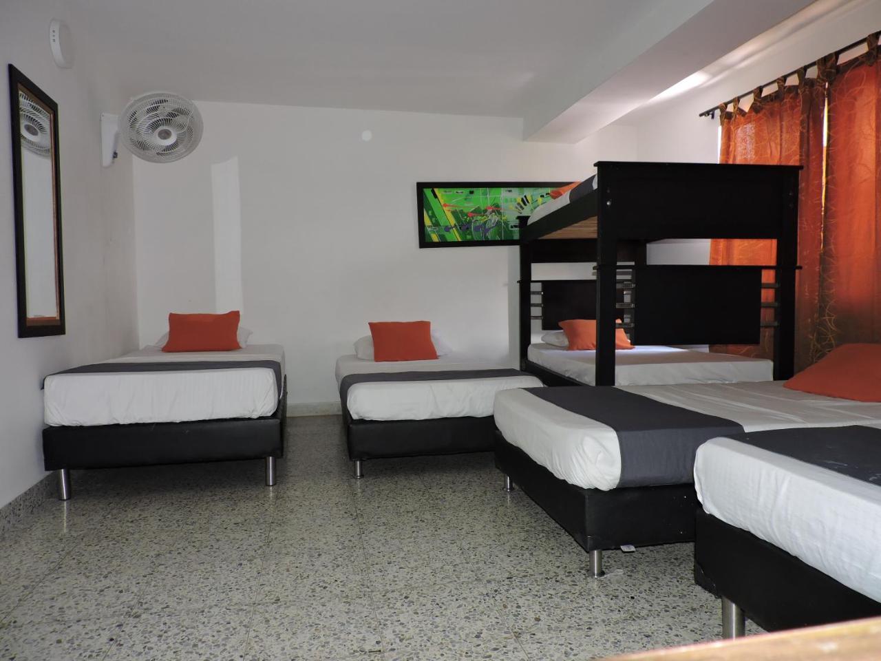 Hotel JC 43 Medellín Exterior foto